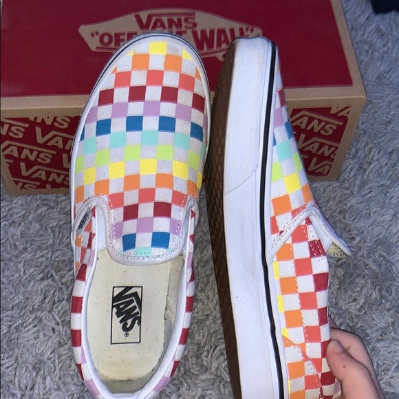 Size 4 Rainbow checkered Vans. - Picture 3 of 4
